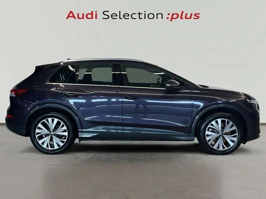 Usado Audi Q4 e-tron Advanced Plus 150 kW (204 CV) 2024 Plateado SUV