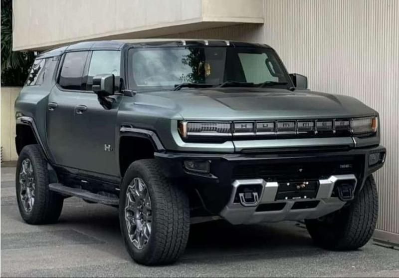 Verde Usado 2024 GMC Hummer EV SUV | 136.900 € - Imagen 1/1