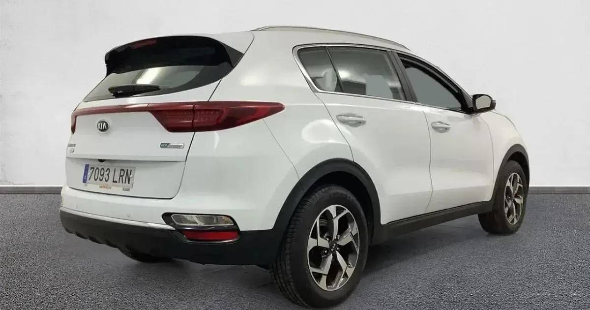 Usado Kia Sportage 136 CV (100 kW) 2021 SUV