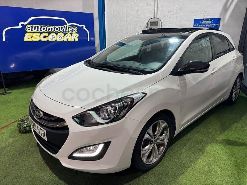 Blanco Usado 2013 Hyundai i30 GO! Berlina | 7500 € (Precio justo) - Imagen 1/4