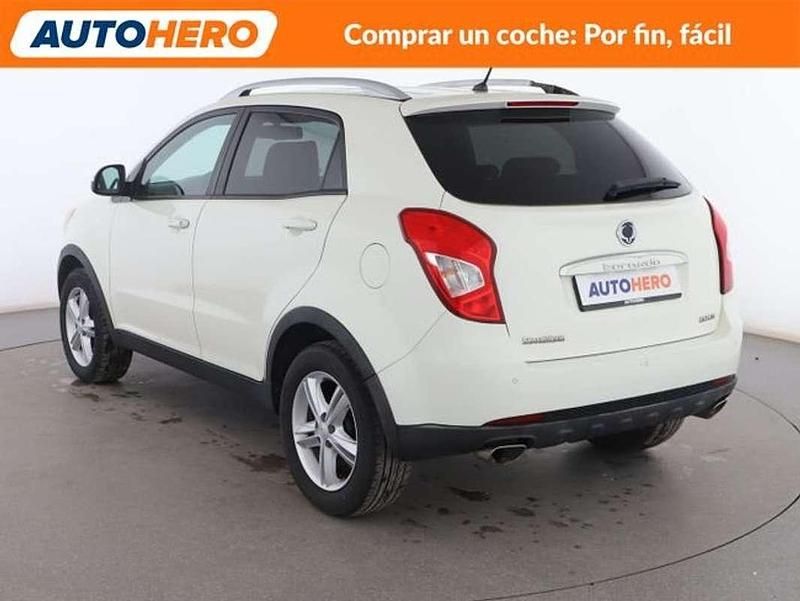 Usado Ssangyong (KGM) Korando 150 CV (110 kW) 2014 Blanco SUV
