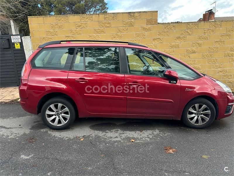 Usado Citroën C4 Picasso Seduction 112 CV (82 kW) 2012 Rojo Monovolumen