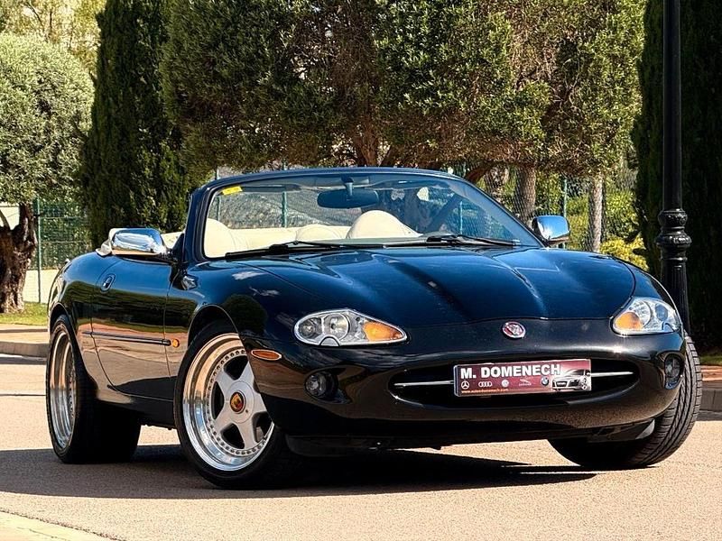Negro Usado 1998 Jaguar XK8 Descapotable | 22.700 € (Caro) - Imagen 1/4