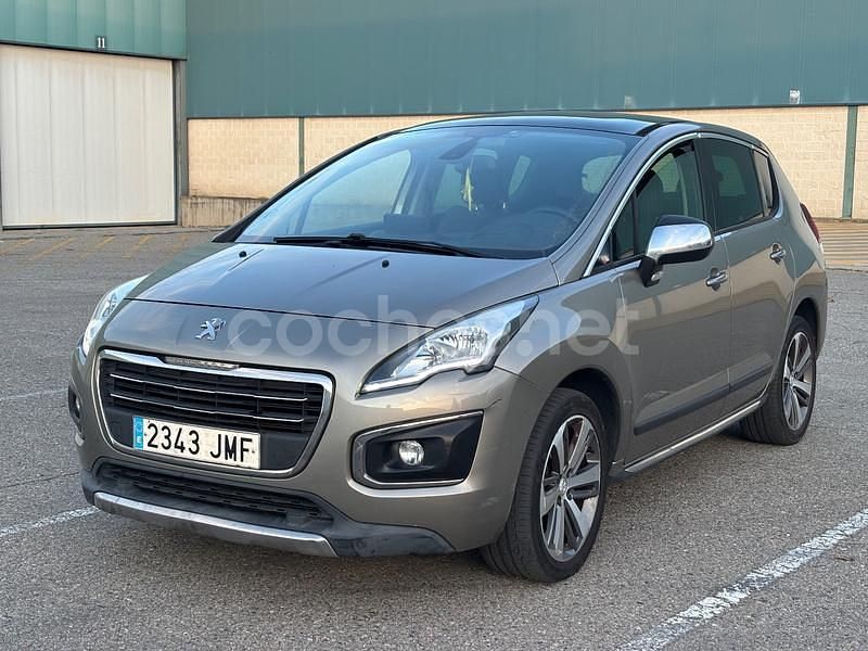 Beige Usado 2015 Peugeot 3008 Style Berlina | 6200 € (Buen precio) - Imagen 1/4