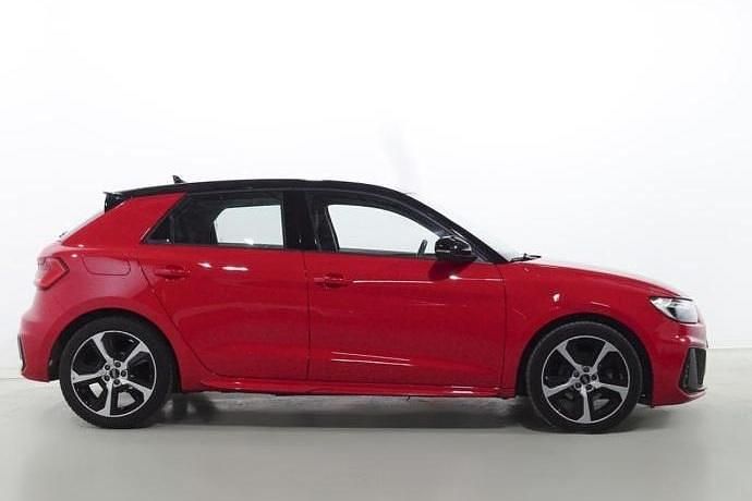 Usado Audi A1 110 CV (80 kW) 2022 SUV