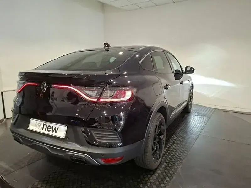 Usado Renault Arkana Esprit Alpine 145 CV (106 kW) 2025 Negro SUV