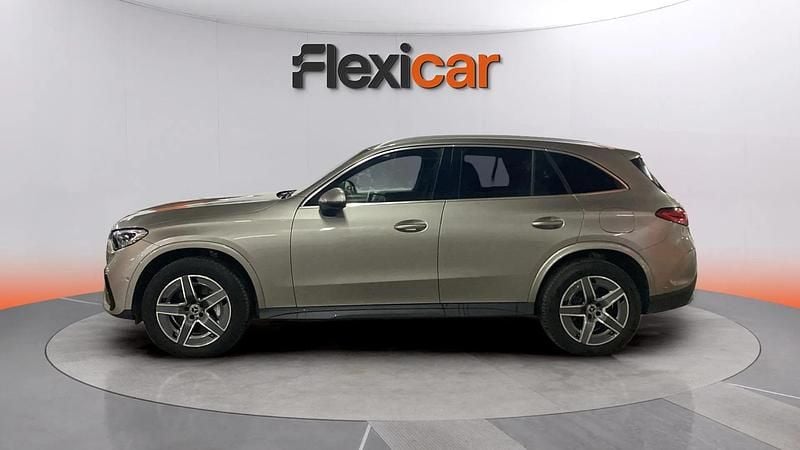 Usado Mercedes GLC300e 320 CV (235 kW) 2023 Beige Coupe