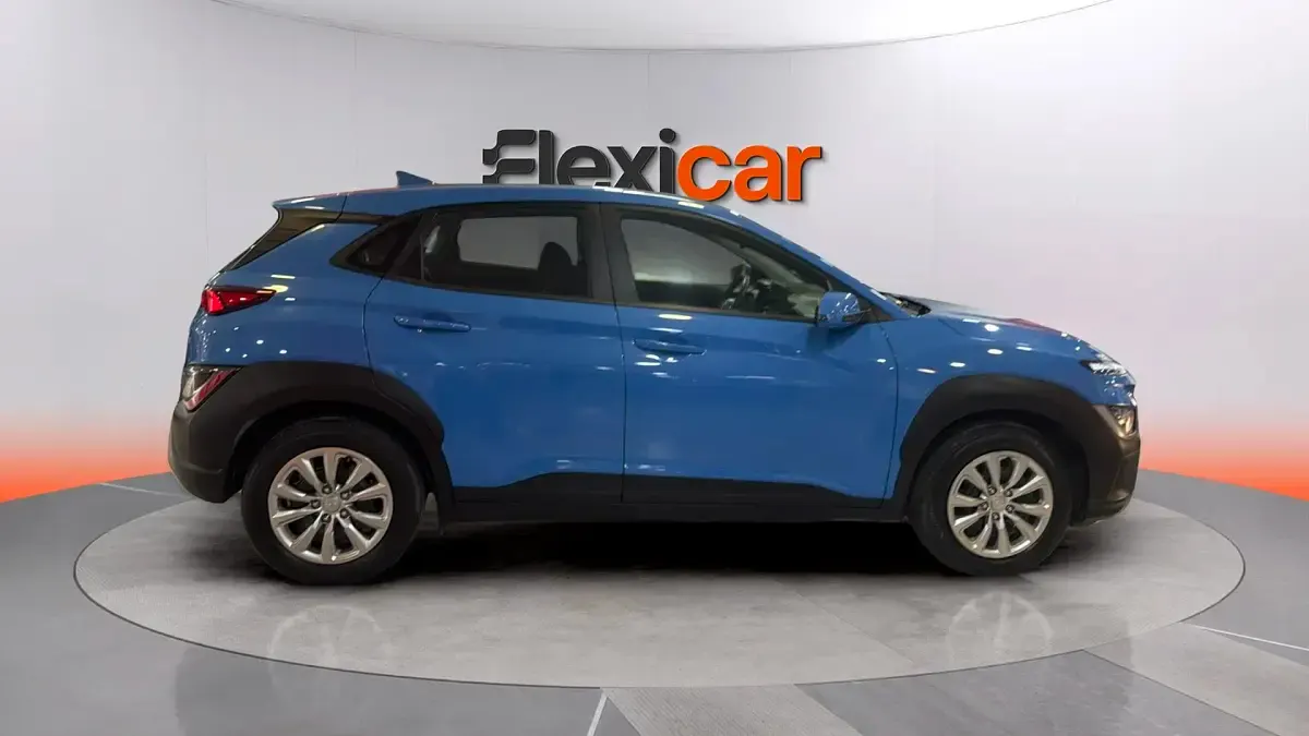 Usado Hyundai Kona 120 CV (88 kW) 2021 Azul SUV