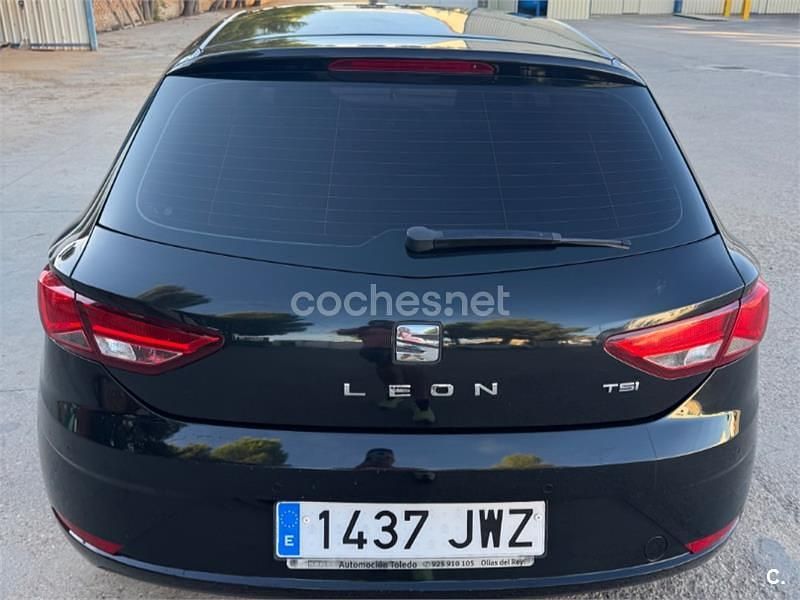 Negro Usado 2017 Seat Leon CONNECT Berlina | 11.600 € (Un poco caro) - Imagen 1/4