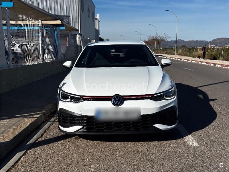 Usado VW Golf VIII GTI Clubsport 301 CV (221 kW) 2022 Blanco Berlina