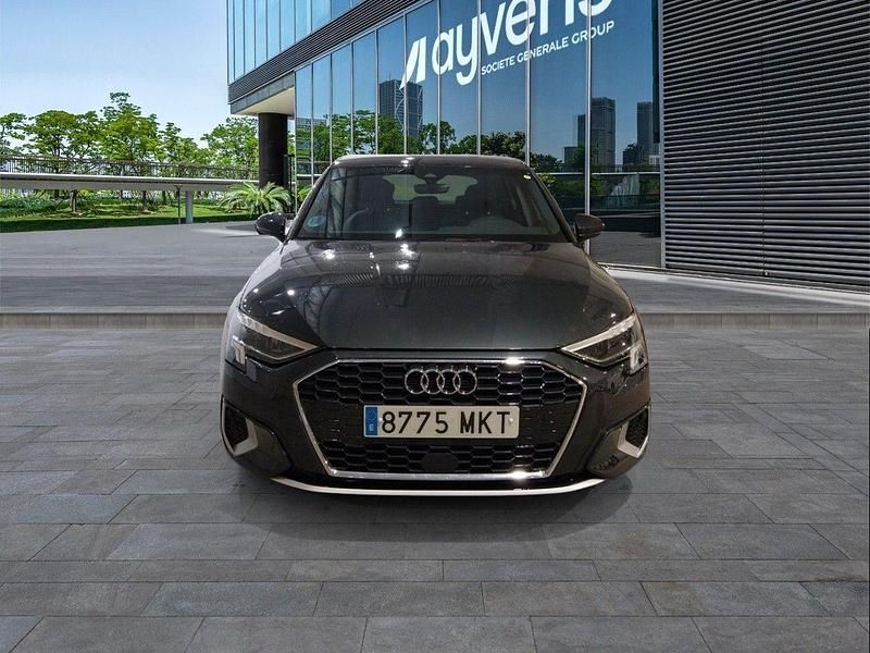 Usado Audi A3 Advanced Plus 110 CV (80 kW) 2023 Gris Berlina