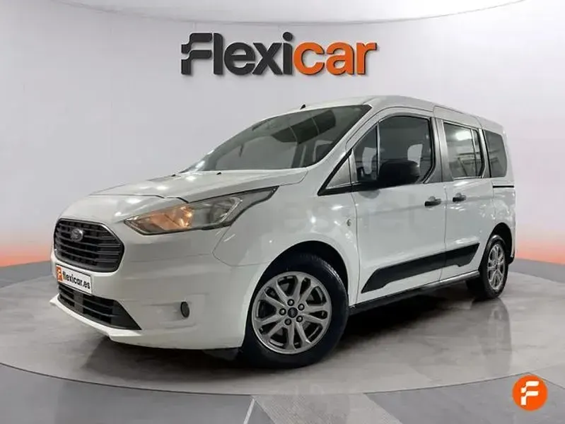 Usado Ford Grand Tourneo Connect Trend 120 CV (88 kW) 2019 Blanco Monovolumen