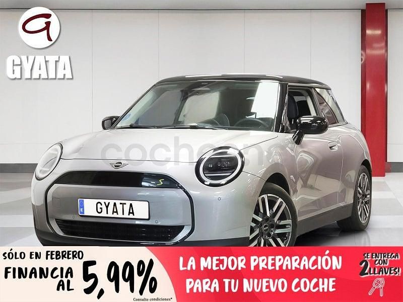 Usado Mini Cooper SE 160 kW (218 CV) 2024 Gris Utilitario