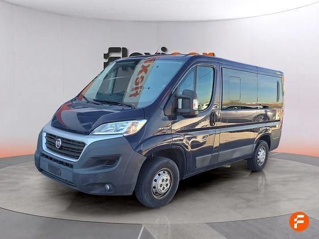 Usado Fiat Ducato 150 CV (110 kW) 2018 Azul Van