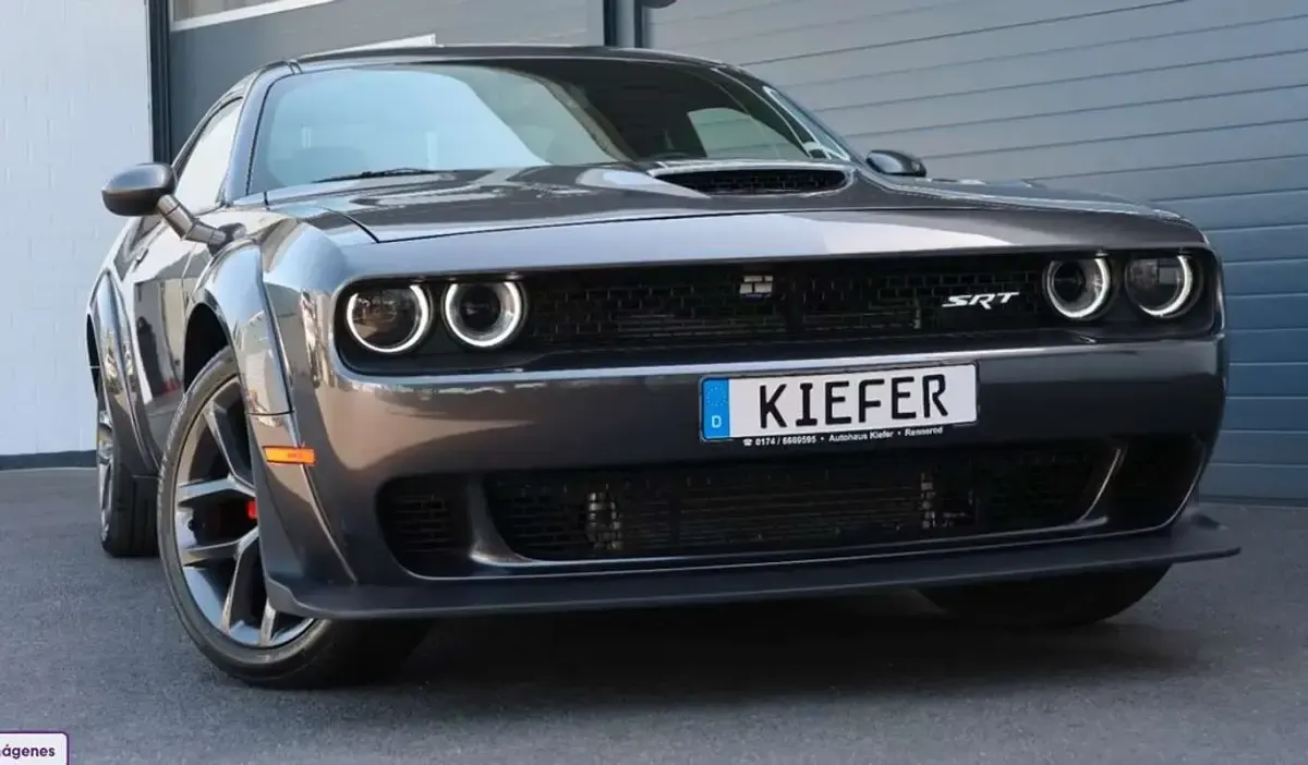 Usado Dodge Challenger 374 CV (275 kW) 2020 Gris Coupe
