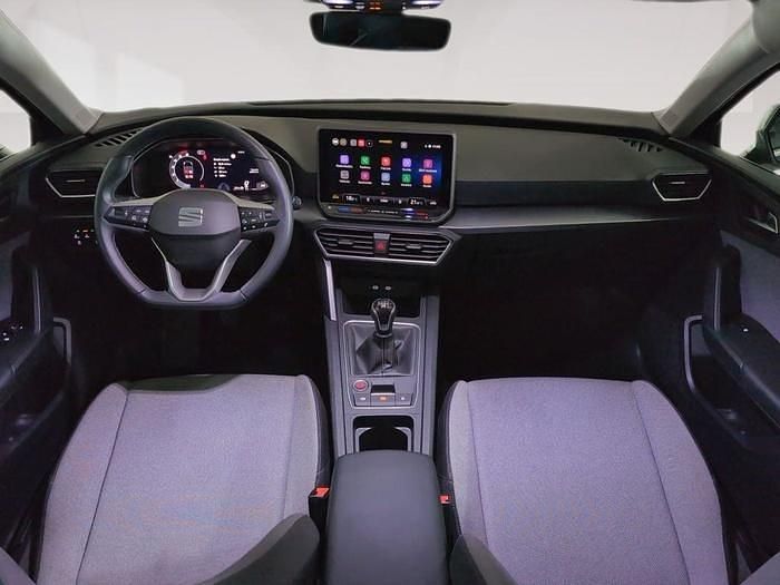 Usado Seat Leon Style 116 CV (85 kW) 2025 Gris Berlina