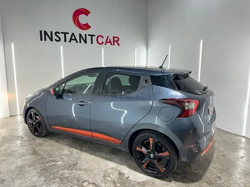 Usado Nissan Micra 90 CV (66 kW) 2017 Gris / plata Utilitario