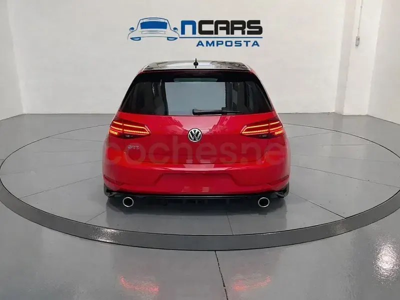 Usado VW Golf VII GTI 290 CV (213 kW) 2019 Rojo Berlina