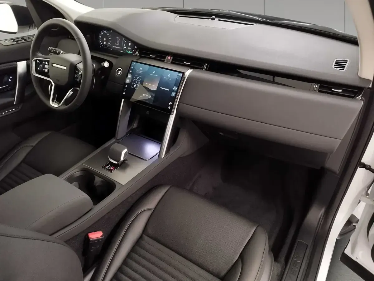 Usado Land Rover Discovery Sport SE 204 CV (150 kW) 2022 Fuji white SUV