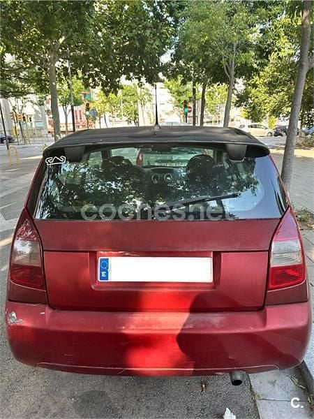 Rojo Usado 2006 Citroën C2 Furio Utilitario | 1999 € (Buen precio) - Imagen 1/3