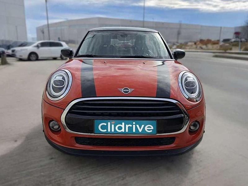 Usado Mini Cooper 136 CV (100 kW) 2019 Rojo Utilitario
