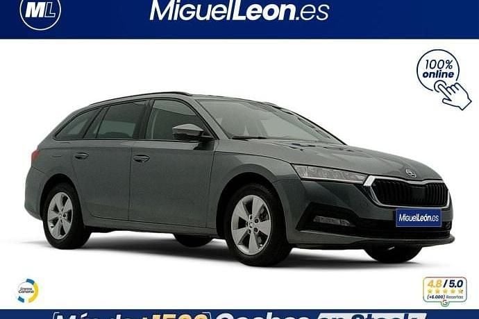 Usado Skoda Octavia Ambition 149 CV (109 kW) 2022 Familiar