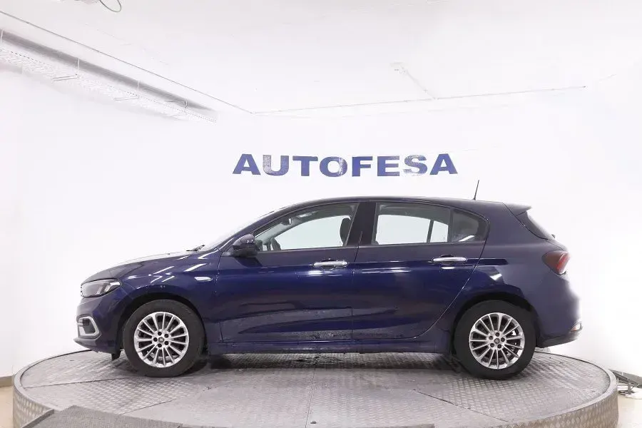 Usado Fiat Tipo Life 130 CV (95 kW) 2021 Azul