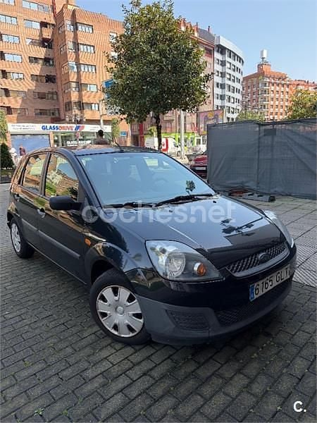 Usado Ford Fiesta Ambiente 68 HP (50 kW) 2009 Preto Citadino