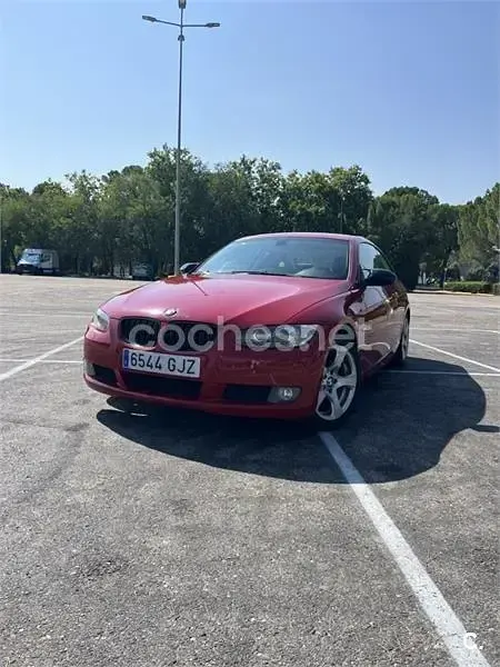 Usado BMW 320 170 CV (125 kW) 2009 Rojo Coupe