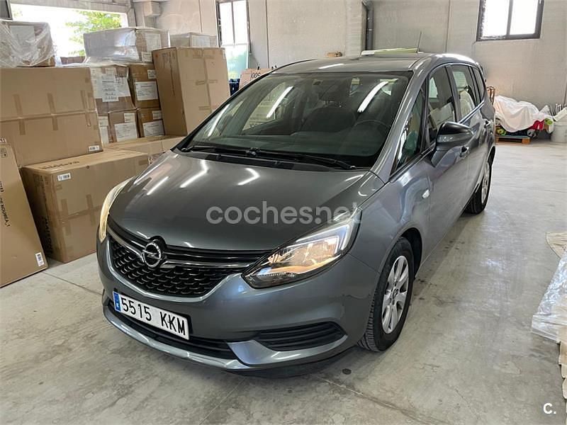 Gris / plata Usado 2018 Opel Zafira Selective Monovolumen | 13.900 € (Precio justo) - Imagen 1/4