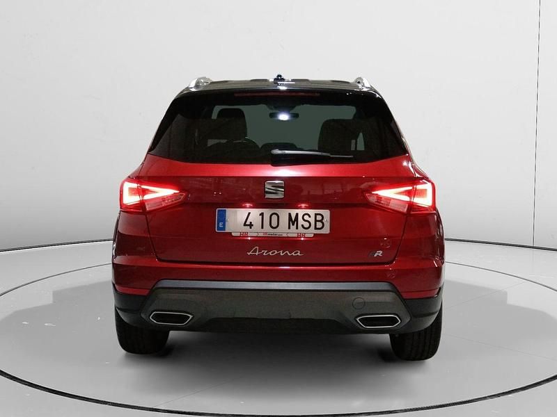 Usado Seat Arona FR 150 CV (110 kW) 2024 Rojo SUV
