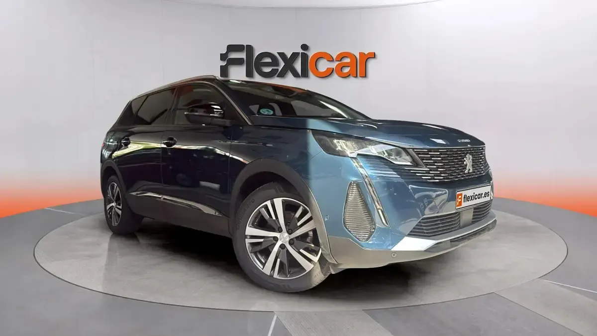 Usado Peugeot 5008 Allure 130 CV (95 kW) 2022 SUV
