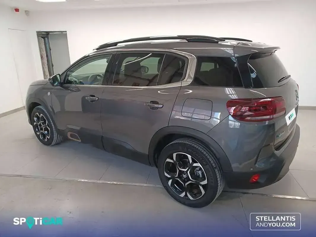 Usado Citroën C5 Aircross 136 CV (100 kW) 2024 Gris SUV