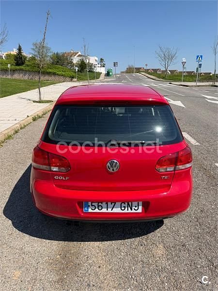 Usado VW Golf VI Sport 122 CV (89 kW) 2010 Rojo Utilitario