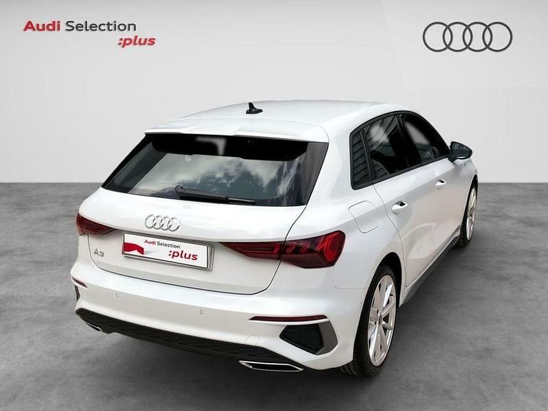 Usado Audi A3 S-Line 150 CV (110 kW) 2023 Blanco Berlina