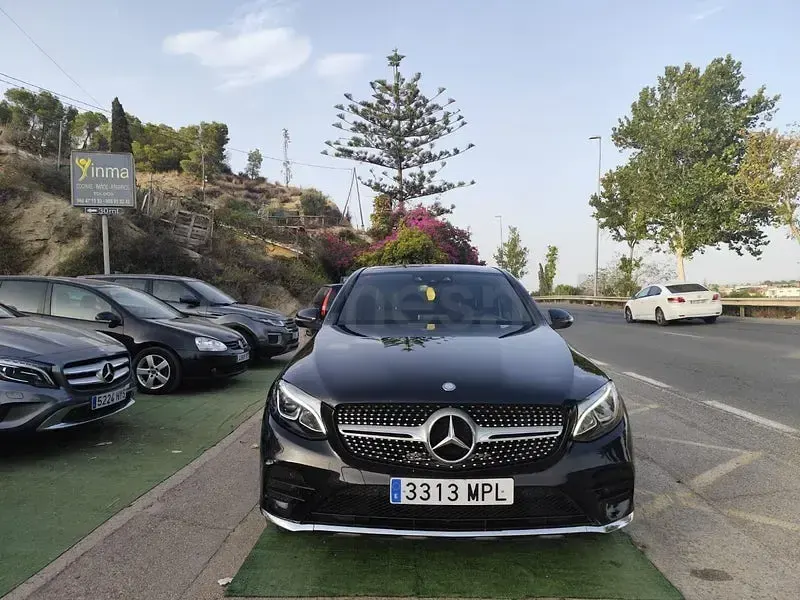 Usado Mercedes GLC220 170 CV (125 kW) 2016 Negro SUV