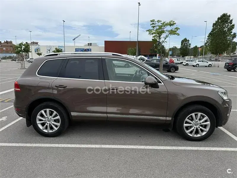 Usado VW Touareg 245 CV (180 kW) 2013 Marrón SUV