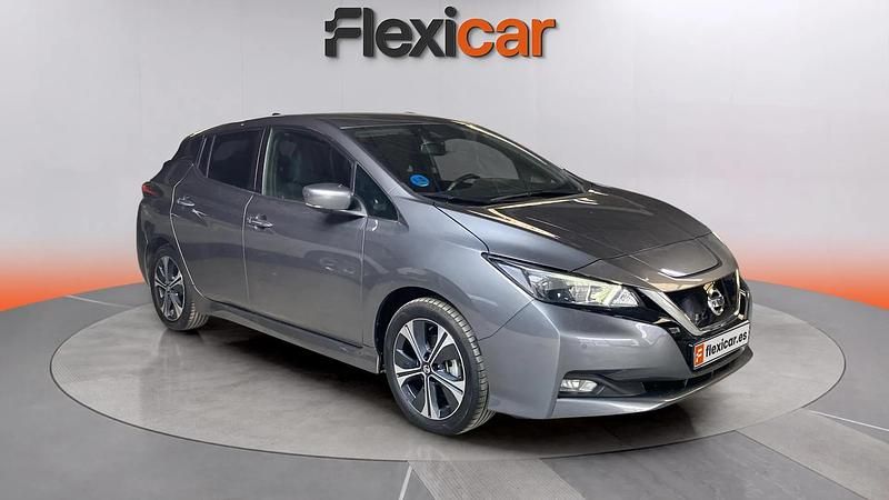 Usado Nissan Leaf N-Connecta 160 kW (218 CV) 2022 Gris Utilitario