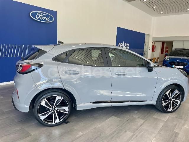 Usado Ford Puma ST-Line X 125 CV (91 kW) 2023 Gris / plata SUV