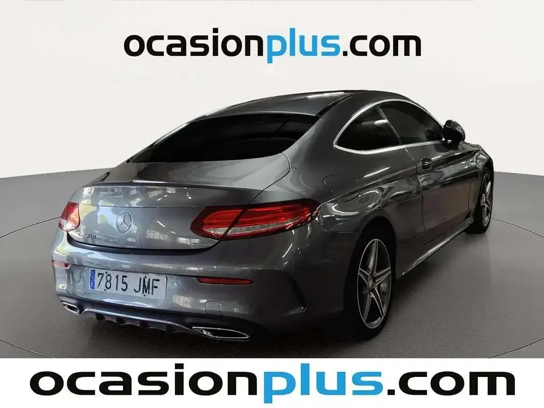 Usado Mercedes C250 204 CV (150 kW) 2016 Gris Coupe