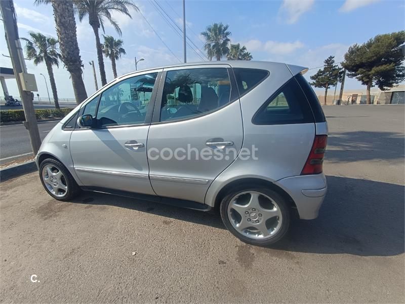 Gris / plata Usado 2001 Mercedes A170 Avantgarde Monovolumen | 2850 € (Precio justo) - Imagen 1/4