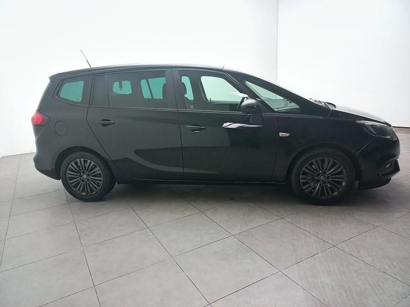 Usado Opel Zafira Tourer S 136 CV (100 kW) 2019 Negro Monovolumen