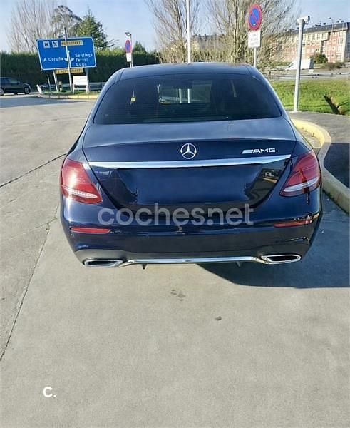 Usado Mercedes E220 194 CV (142 kW) 2019 Azul Berlina