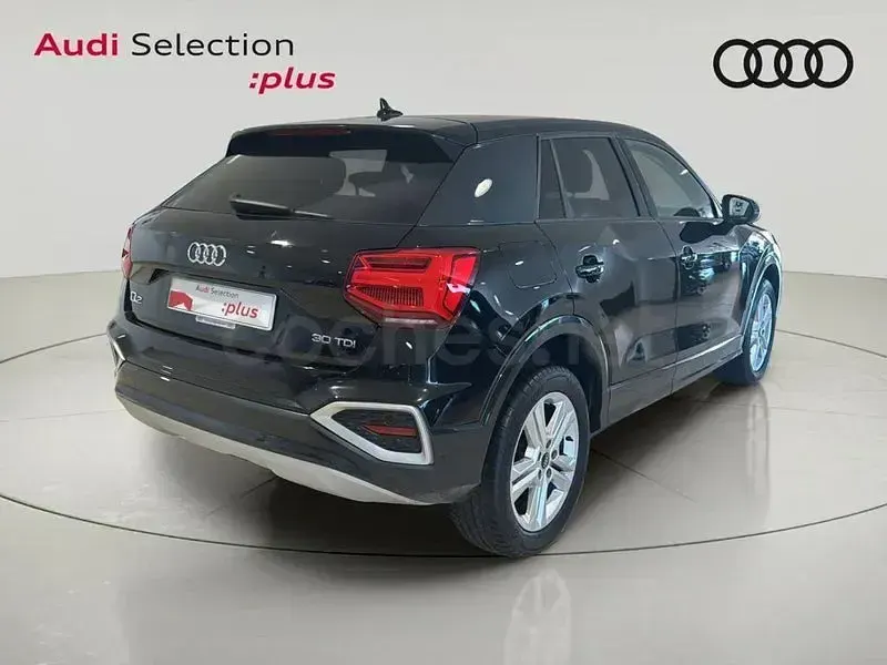 Usado Audi Q2 Advanced Plus 116 CV (85 kW) 2022 Negro SUV