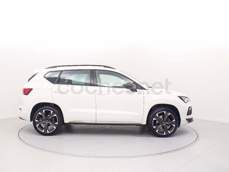 Begagnad Cupra Ateca 190 HK (139 kW) 2024 Vit SUV