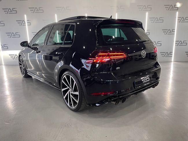 Usado VW Golf VII R 310 CV (228 kW) 2018 Negro