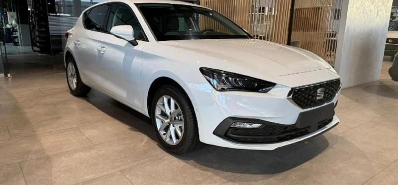 Nuevo Seat Leon Style 116 CV (85 kW) 2026 Blanco nevada Berlina