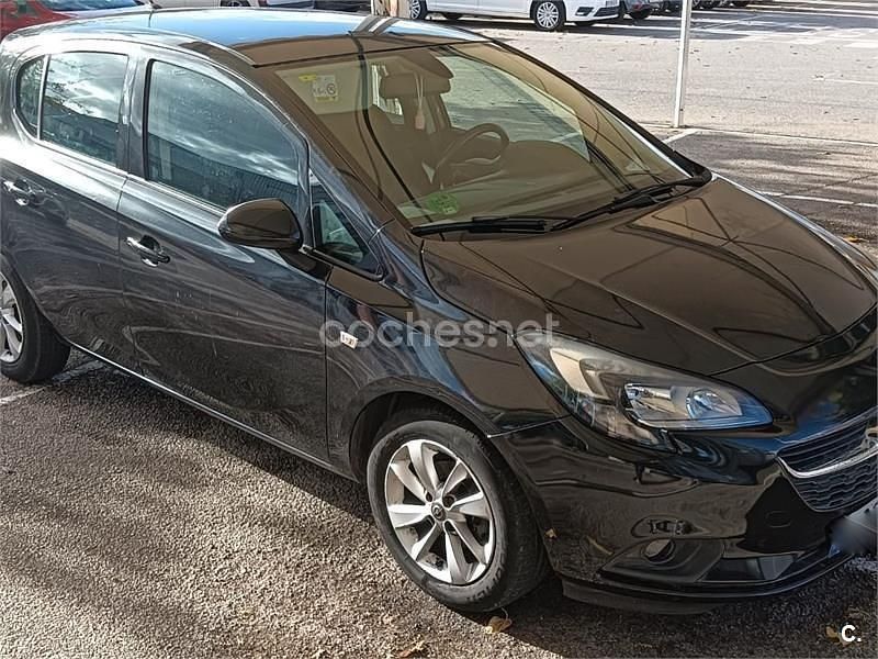 Negro Usado 2016 Opel Corsa Color Edition Berlina | 7200 € (Precio justo) - Imagen 1/4
