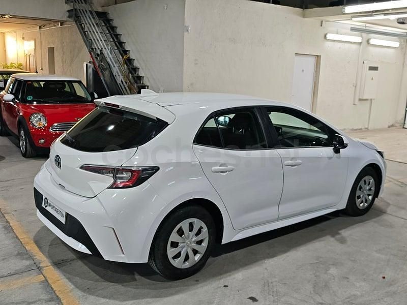 Usado Toyota Corolla Business Edition 122 CV (89 kW) 2020 Blanco Berlina