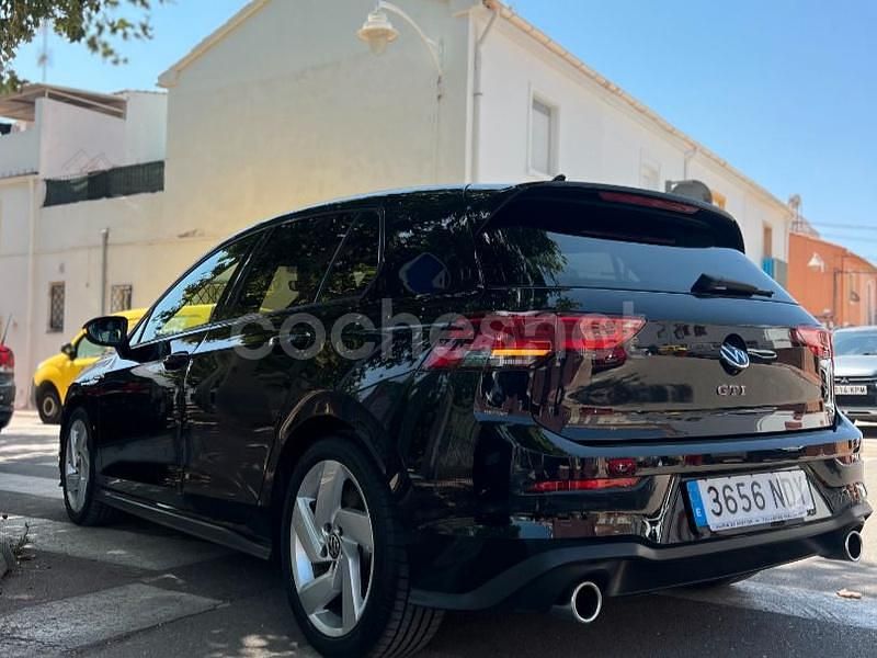 Usado VW Golf VIII GTI 245 CV (180 kW) 2023 Negro Berlina